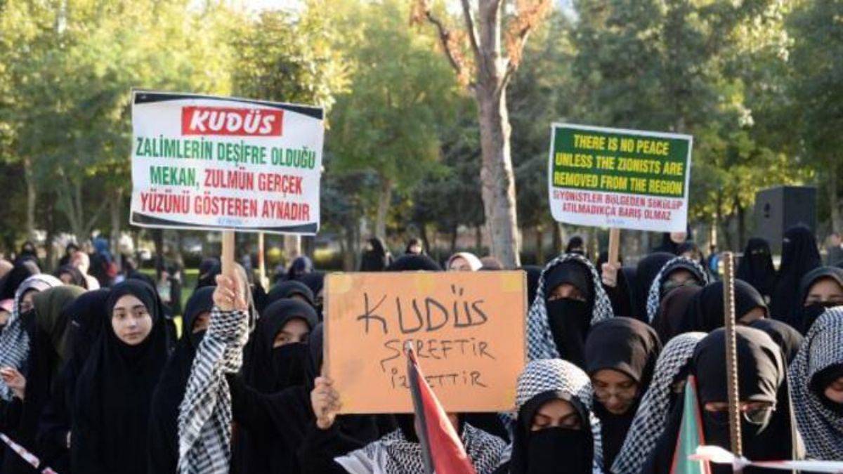 HÜDA PAR'lılardan Hamas için dua