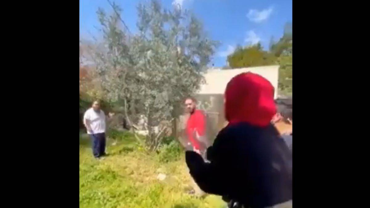 'Sen benim evimi çalıyorsun!'