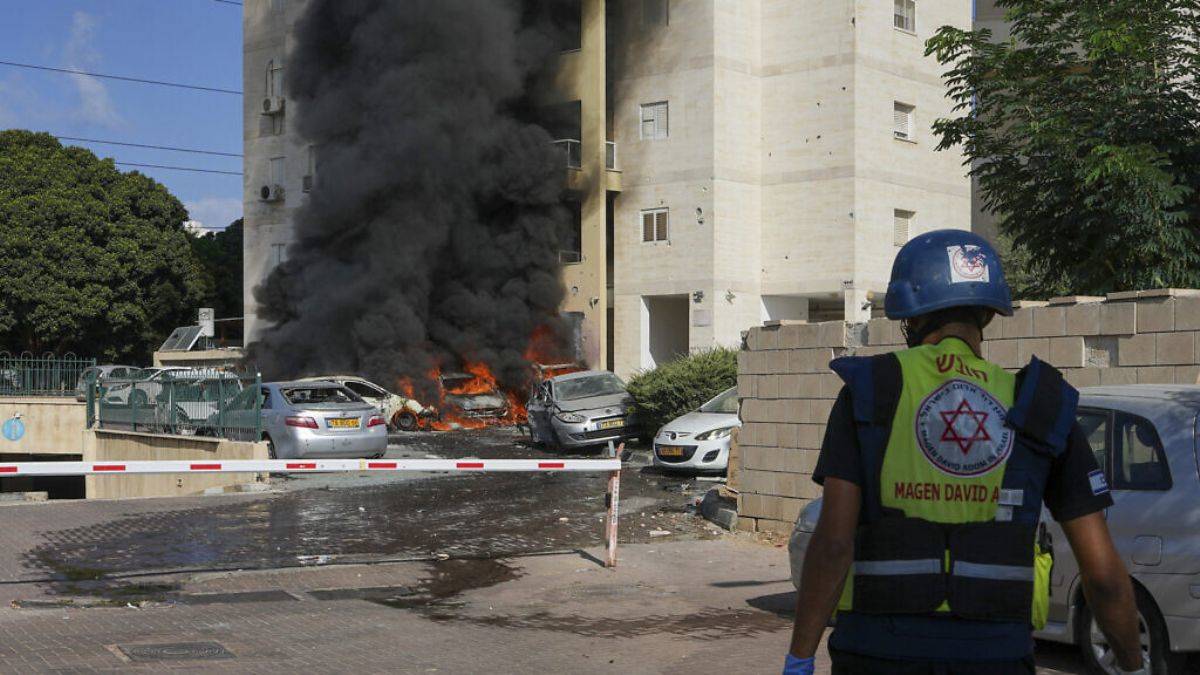 İsrail medyası: Ölen İsrailli sayısı 700'e yükseldi