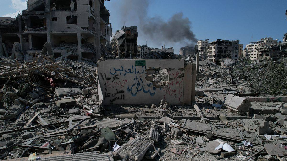 İsrail'in Gazze'ye bir haftada attığı bomba ABD'nin Afganistan'a bir yılda attığına eşdeğer