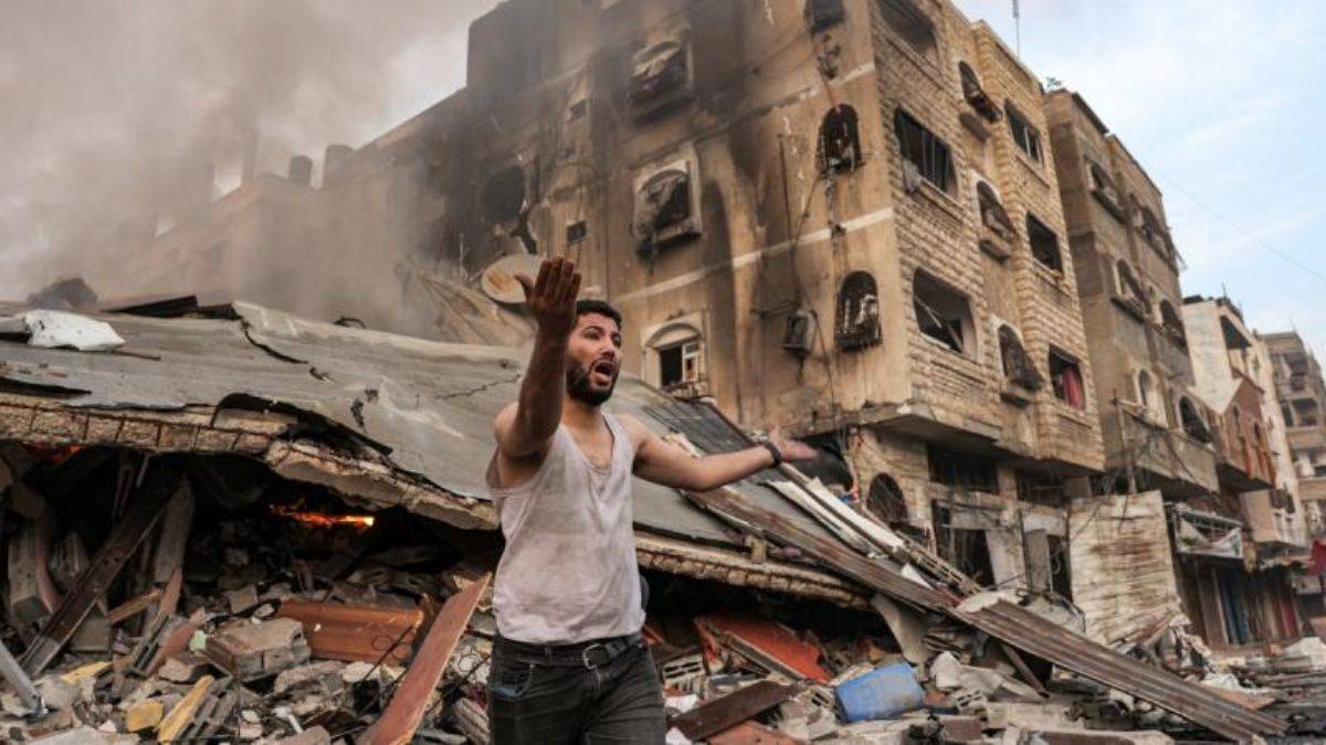 Gazze'ye karadan İsrail saldırısı başladı!