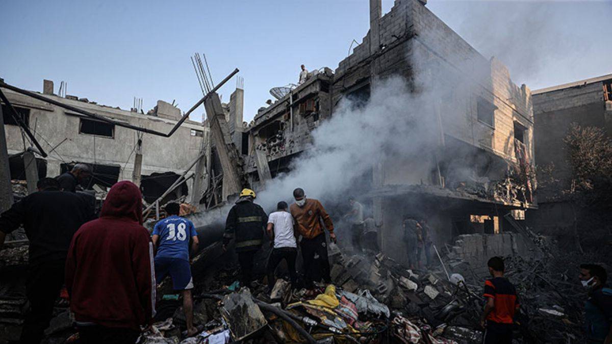 Gazzeli doktor tahliyeyi reddetti