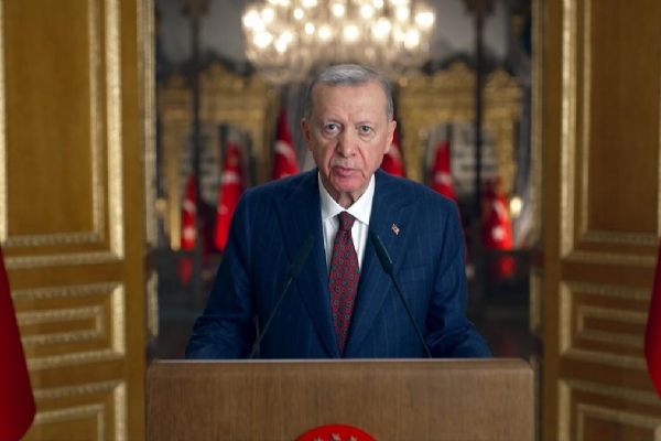 Erdoğan: Karadeniz girişimiyle küresel açlık krizi tehlikesinin önüne geçtik
