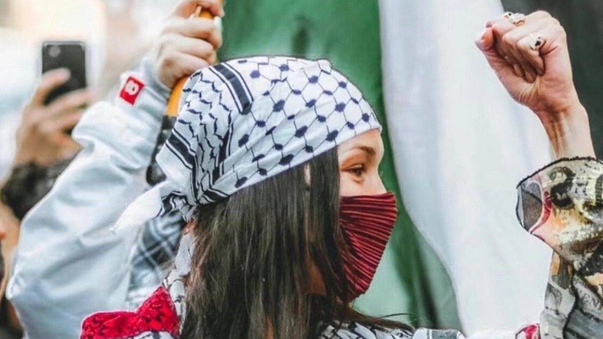 İsrail'den Gigi Hadid'e: Geçen hafta uyudun mu Gigi?