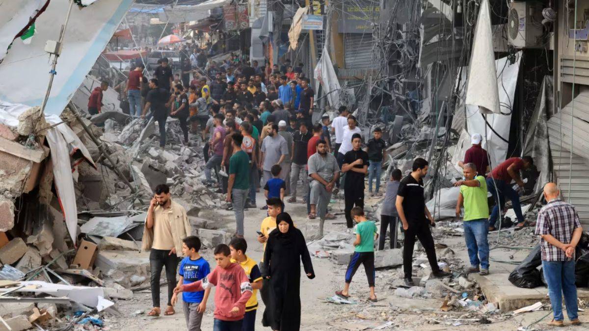 Dünya ünlülerinden tepkiler: 'Görmezden gelen insanlığını kaybetmiştir'