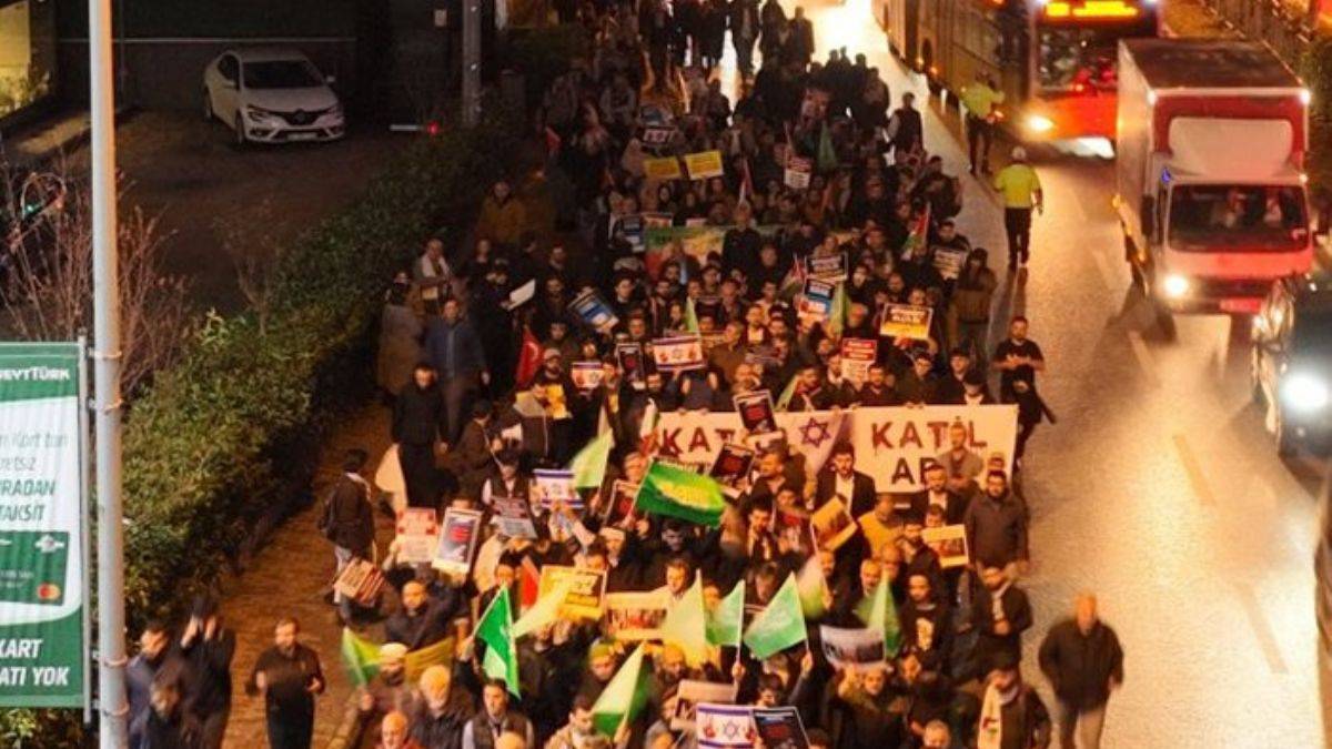 İstanbul'da Filistin gösterisi: 'Siyonist elçilik kapatılsın!'
