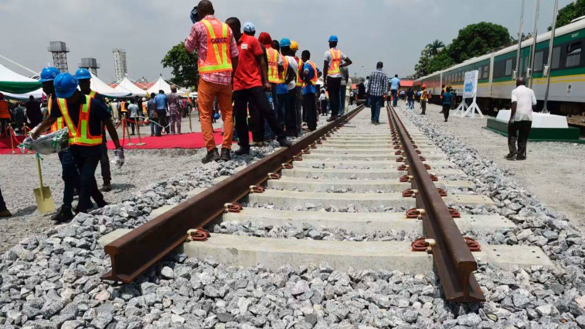 Çin, Nijerya'nın demir yolu projelerini üstlendi