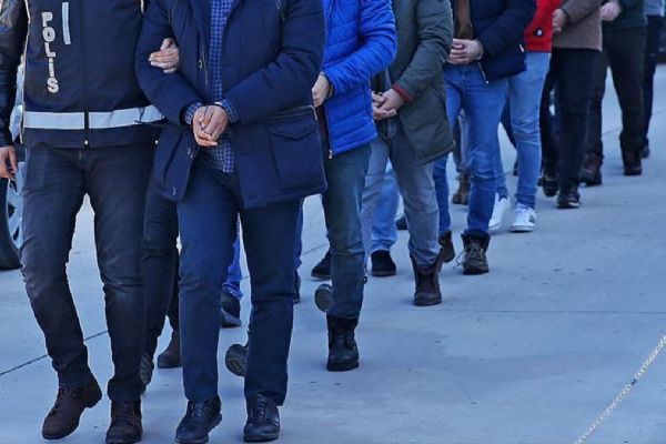 3 ilde sahte ilaç operasyonu! 11 şüpheli  yakalandı