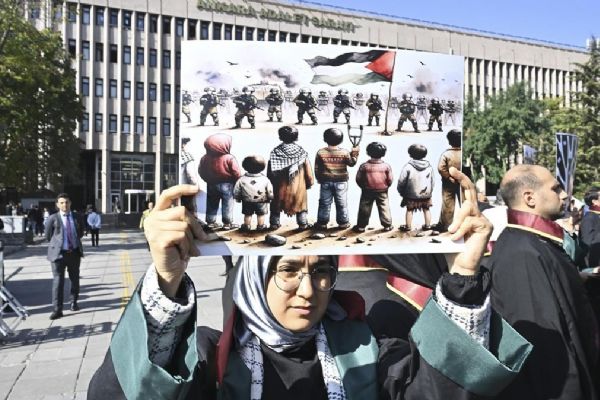 Ankara 2 No'lu Barosu'dan İsrail'in saldırılarına suç duyurusu