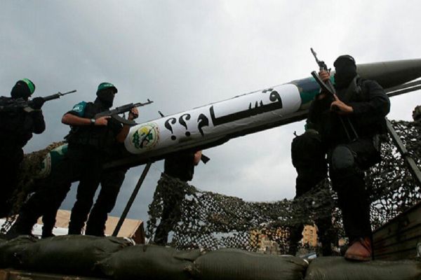 İsrail'in kuzeyine füzeli saldırı