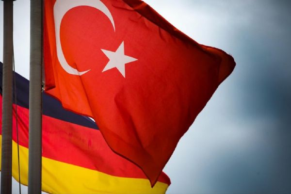 Almanya'da Türkiye kararı