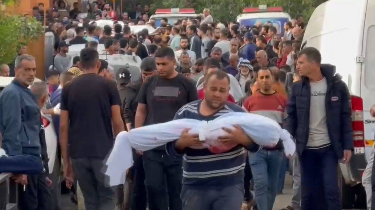 Gazzeli aileler İsrail'in öldürdüğü çocukların cenazelerini teslim aldı