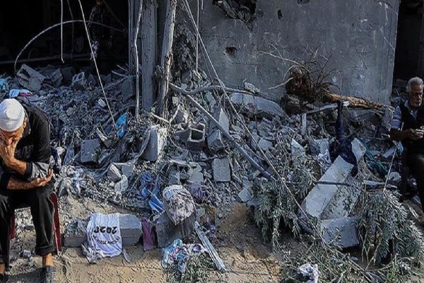 Ünlü Yahudi profesör Queen: İsrail Filistinlileri ''insan dışı varlık'' görerek soykırımı meşrulaştırmaya çabalıyor