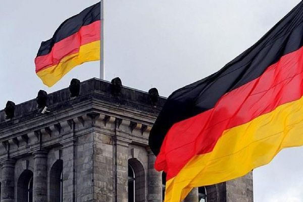 Almanya'da bomba paniği! Kamu televizyonu ZDF'nin binası boşaltı