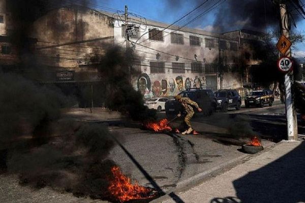 Brezilya'da çetelerden saldırı: 36 otobüs ateşe verildi