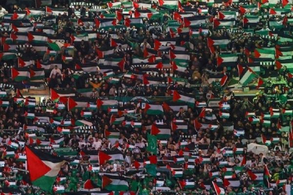 Celtic taraftarının Filistin'e verdiği destek, takdir topladı