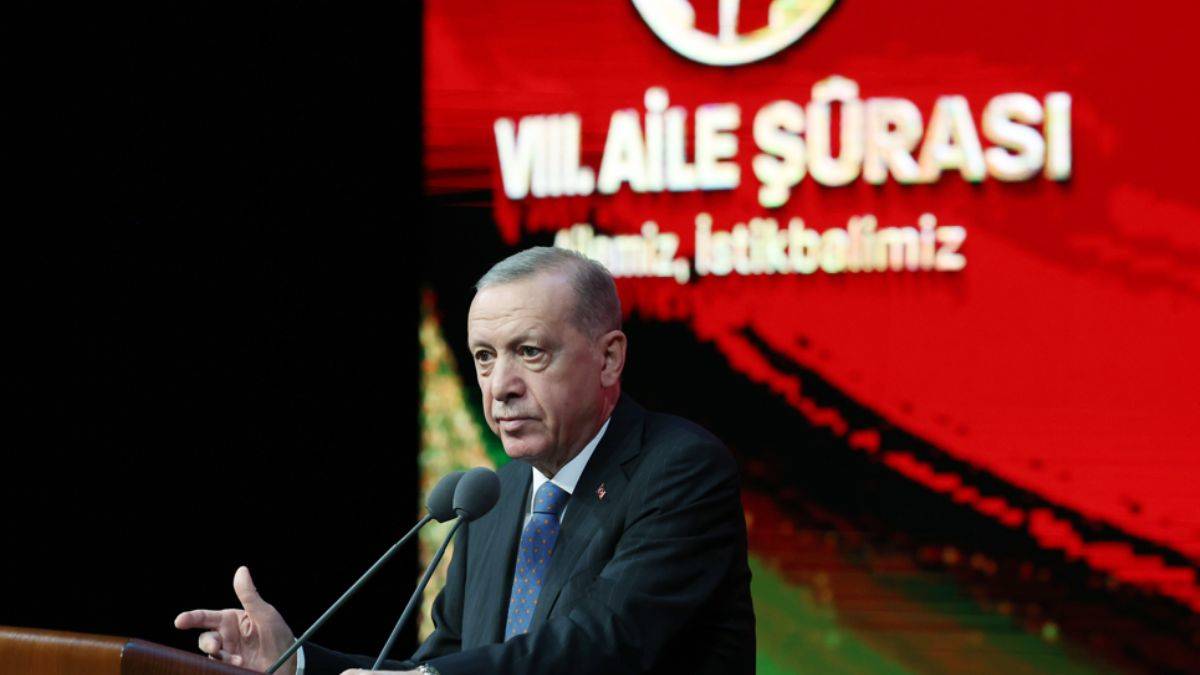 Erdoğan: Haksızlık karşısında susan dilsiz şeytandır