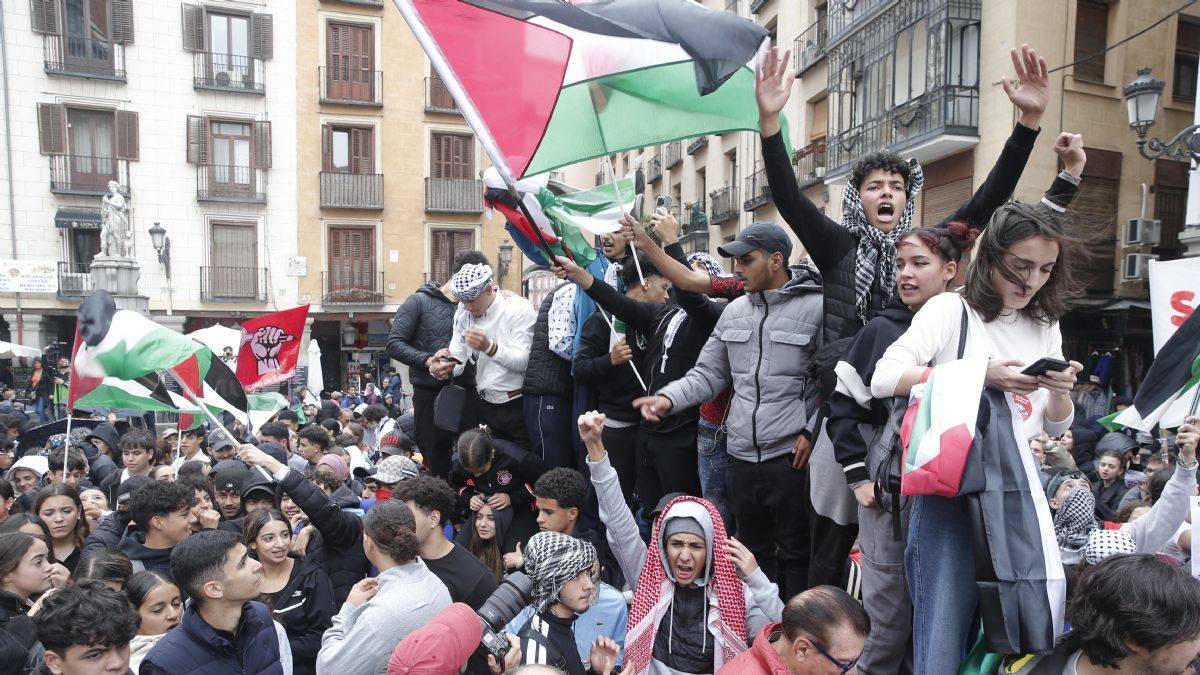 Dersi bıraktılar, Filistin için İspanya'yı ayağa kaldırdılar