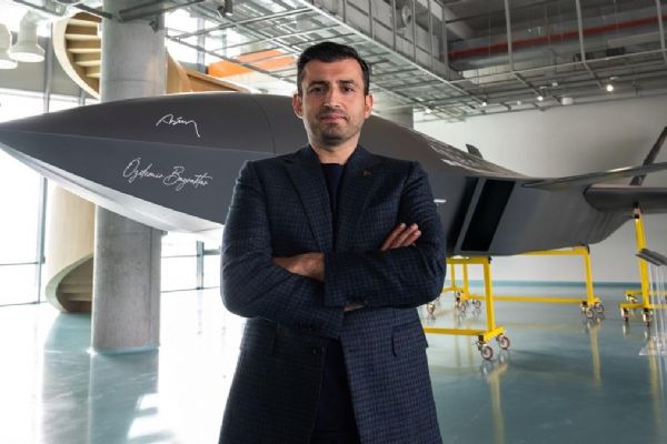 Bayraktar TB3 ve Kızılelma için heyecanlandıran açıklama! Selçuk Bayraktar: Dünya muharebe tarihinde devrim olacak