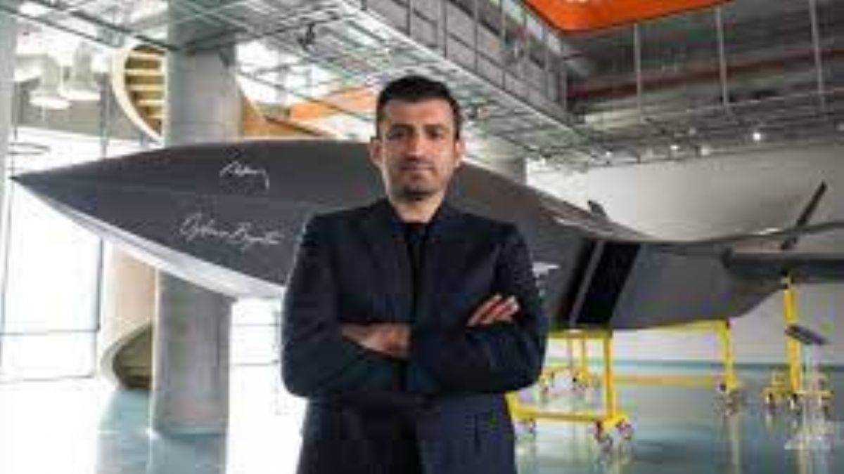 Türk savunma sanayisinin Cumhuriyet'in 100. yılına armağanları: BAYRAKTAR TB3 ve KIZILELMA