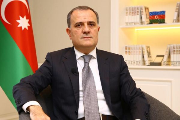 Azerbaycan'dan Ermenistan'a çağrı: Üzerimize düşen adımları atmaya hazırız