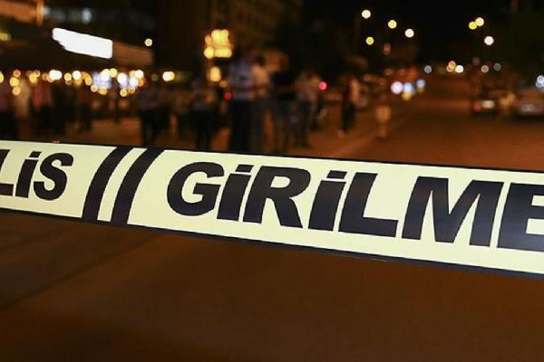 Beyoğlu'nda silahlar konuştu: 3 yaralı