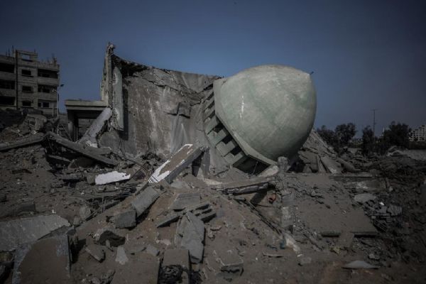 Eski İngiliz diplomatlardan Gazze'de ateşkes çağrısı