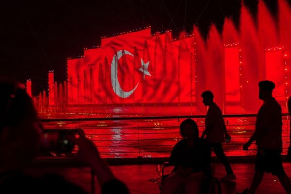 Suudi Arabistan'dan Türkiye'ye 100. yıl jesti