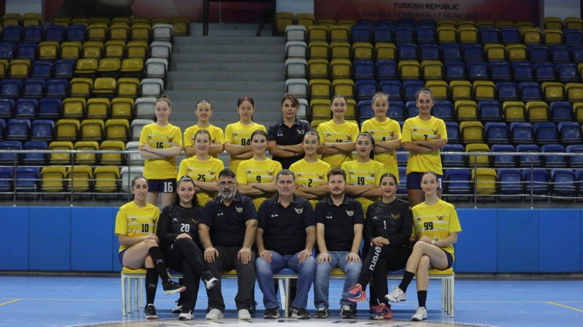 İsrail ekibi çekildi, Yenimahalle Belediyesi son 16 Tur'a yükseldi