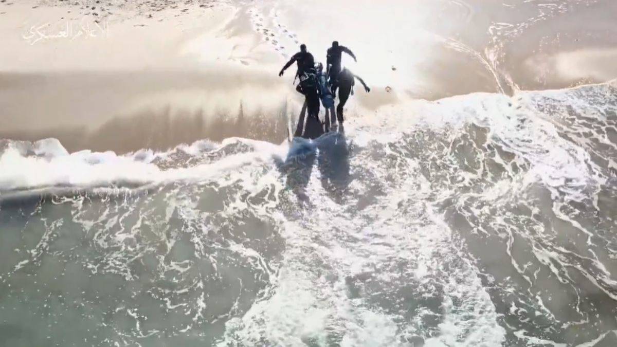 Kassam'dan güdümlü torpido 'Fırtına' tanıtımı