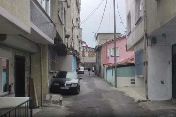 Gaziosmanpaşa'da pompalı tüfekle saldırı: 3 polis ve 1 bekçi yaralı