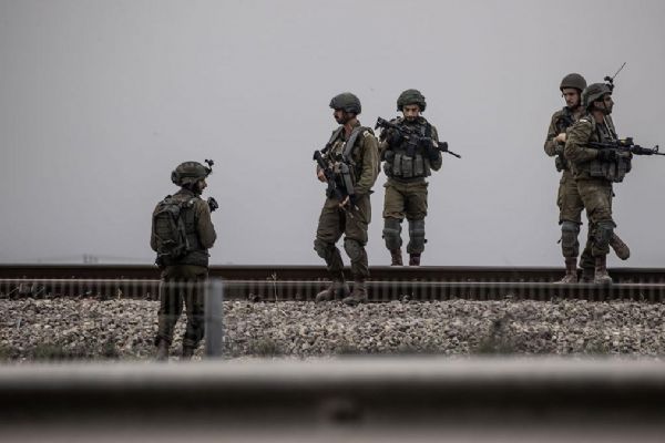 İsrail'de askerlik yapmayı reddeden Yahudi gençler: Irkçı bir orduda görev almak istemiyoruz