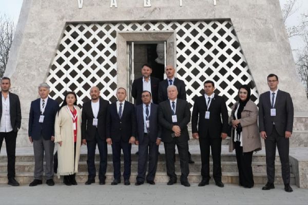 Türkiye'nin de aralarında bulunduğu 8 ülke temsilcisinden Şuşa'da toplantı