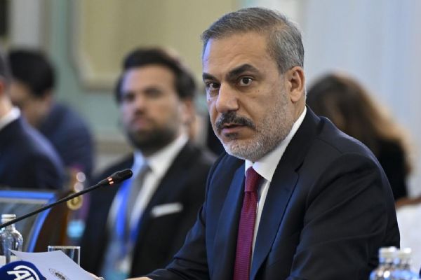 Bakan Fidan'dan Türk dünyasına çağrı: Kıbrıs Türk halkına uygulanan insanlık dışı izolasyona karşı durmalıyız