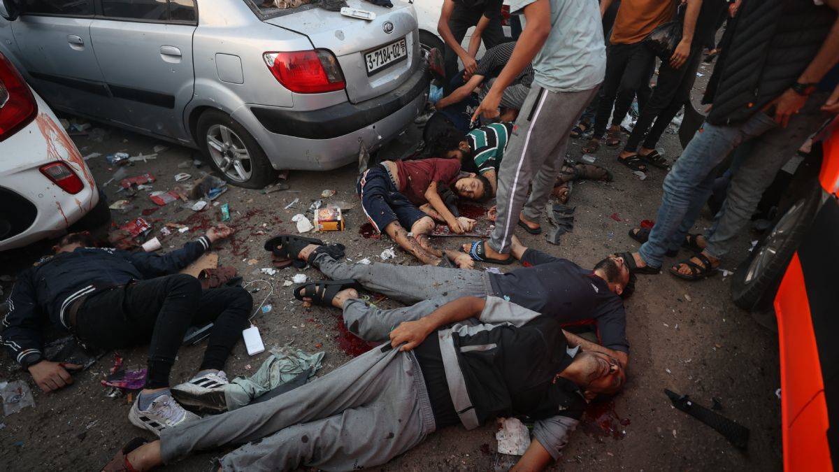 İsrail, Gazze'deki 3 hastaneyi üst üste bombaladı!