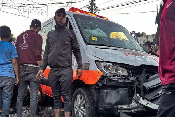 İsrail katliamlarını açıklamaktan çekinmiyor: Ambulans vurduğunu itiraf etti