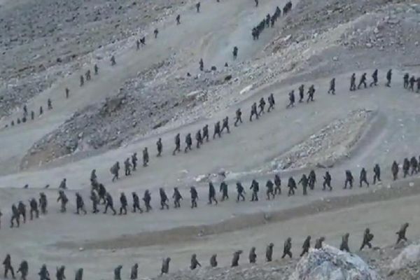 Mehmetçikten Davraz Dağı'na 100'üncü Yıl Tırmanışı