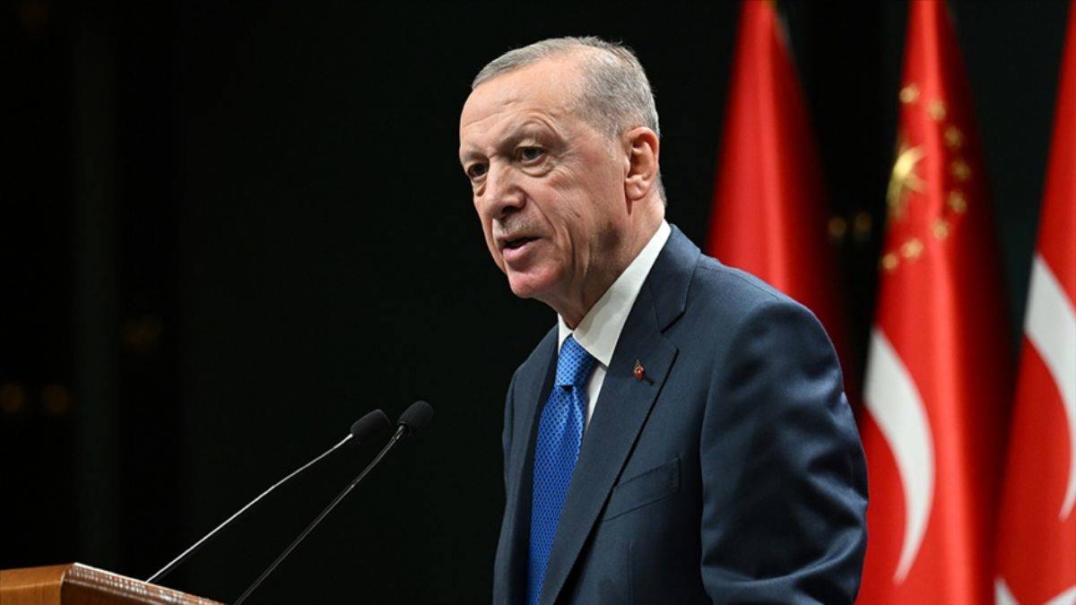 Erdoğan: Netanyahu'yu sildik attık