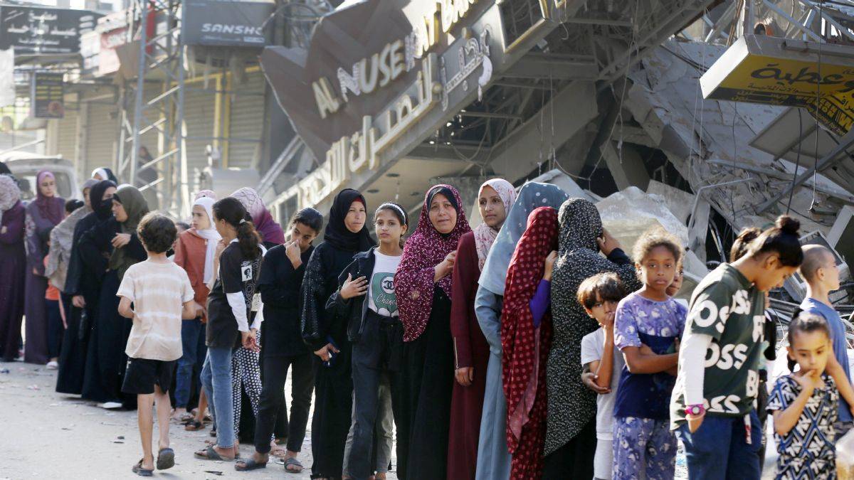 İsrail'in saldırdığı Gazze'de gıda sıkıntısı