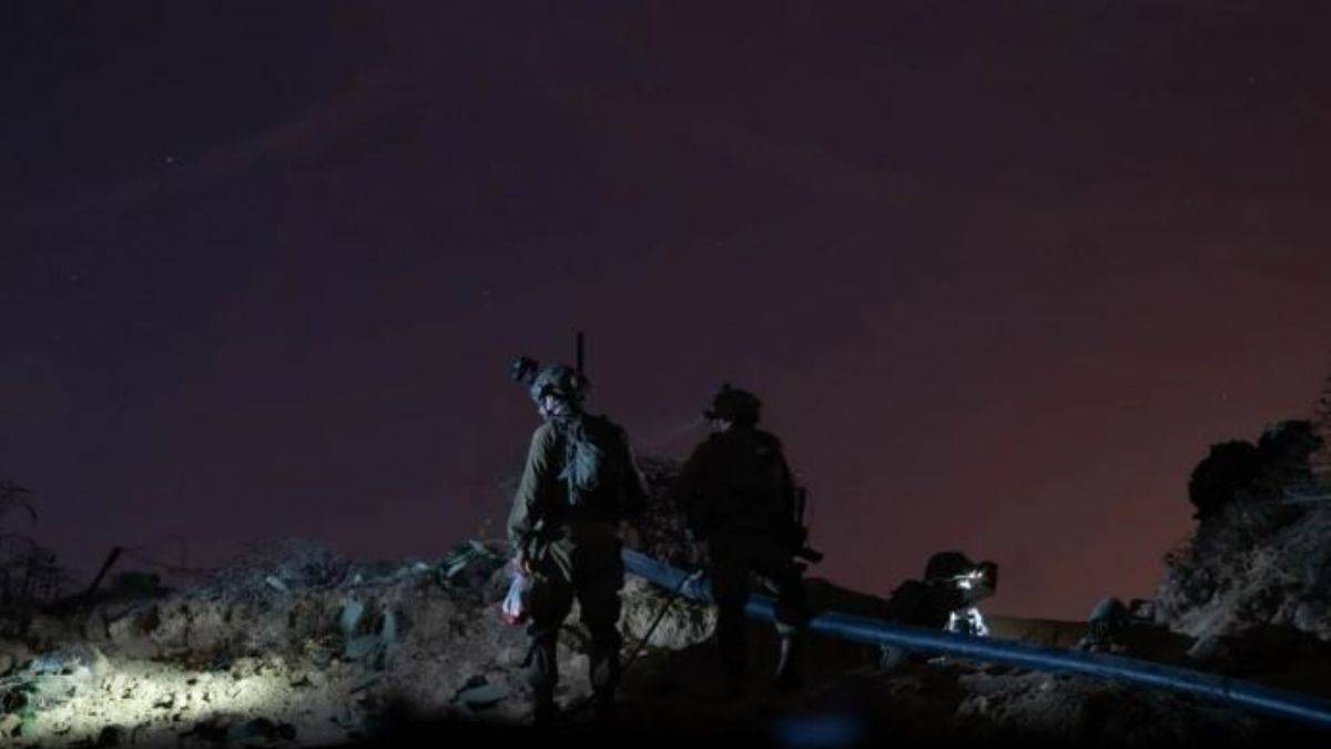 İsrail’den kara operasyonu: Silah depoları hedef alındı