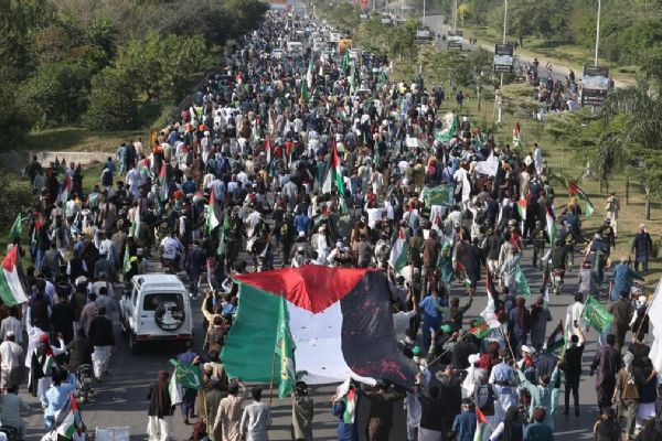 Pakistan'dan Filistin'e destek