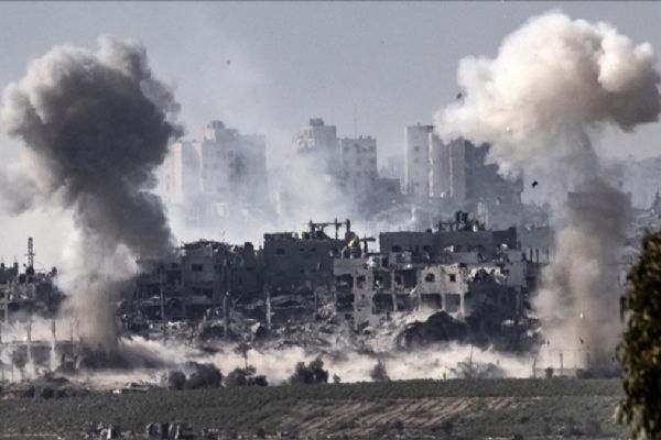 Amerikalı emekli albay Wright: Filistinlileri öldüren silahları İsrail'e vermeyi durdurmak ABD'nin elinde