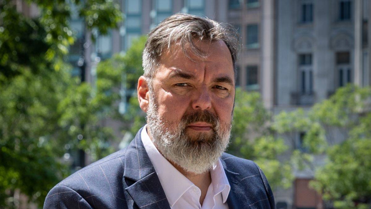 Müze Müdürü, LGBT propagandası nedeniyle görevden alındı