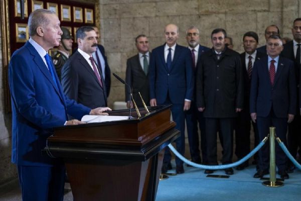 Anıtkabir'de 10 Kasım töreni... Erdoğan: Türkiye'nin yükselişine hiçbir güç engel olamayacak