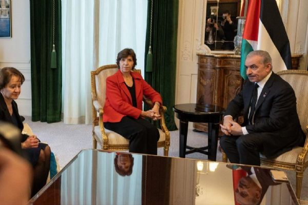 Colonna, Filistin Başbakanı Iştiyye ile görüştü