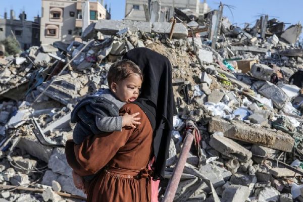 İsrail'in ''4 saatlik insani ara'' teklifi daha büyük felaketlerin habercisi