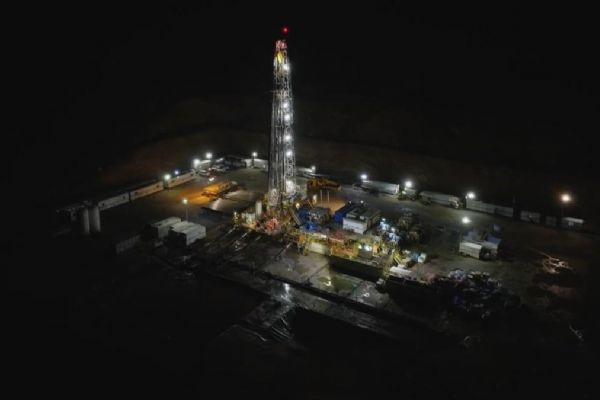 Türkiye'den dikkat çeken petrol hamlesi! 2 daha yıl uzatıldı