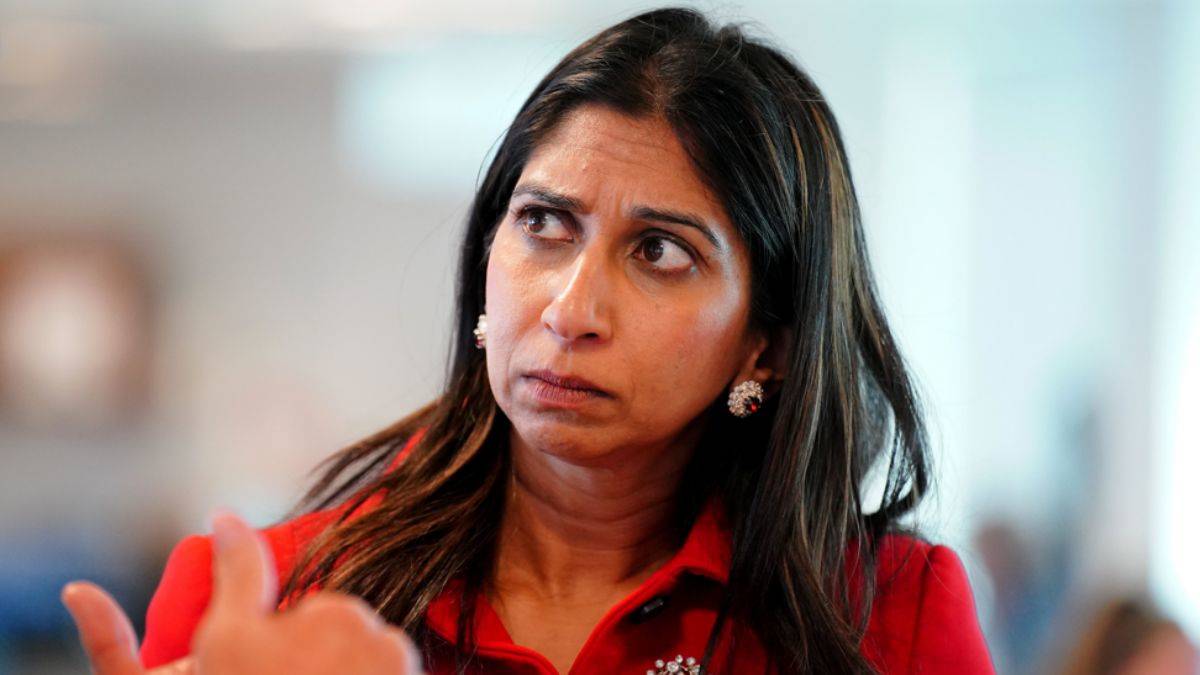 İngiltere'deki Filistin gösterileri koltuğundan etti, yeni içişleri bakanı belli oldu