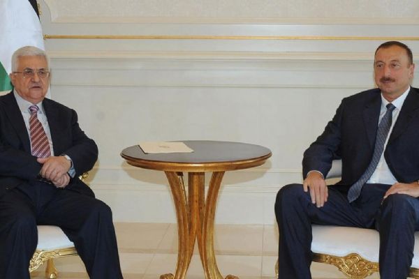 Aliyev, Mahmut Abbas'a mesaj gönderdi: Gazze'deki gerilimin bir an önce giderilmesini umuyoruz