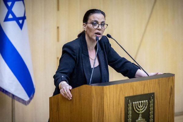 İsrailli eski Bakan Galit Distel: Netanyahu'ya karşı büyük öfkem var